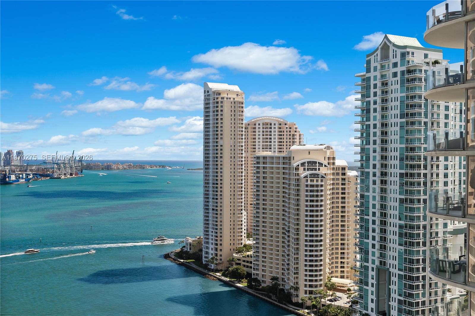 300 S Biscayne Blvd #T-2602, Miami FL 33131