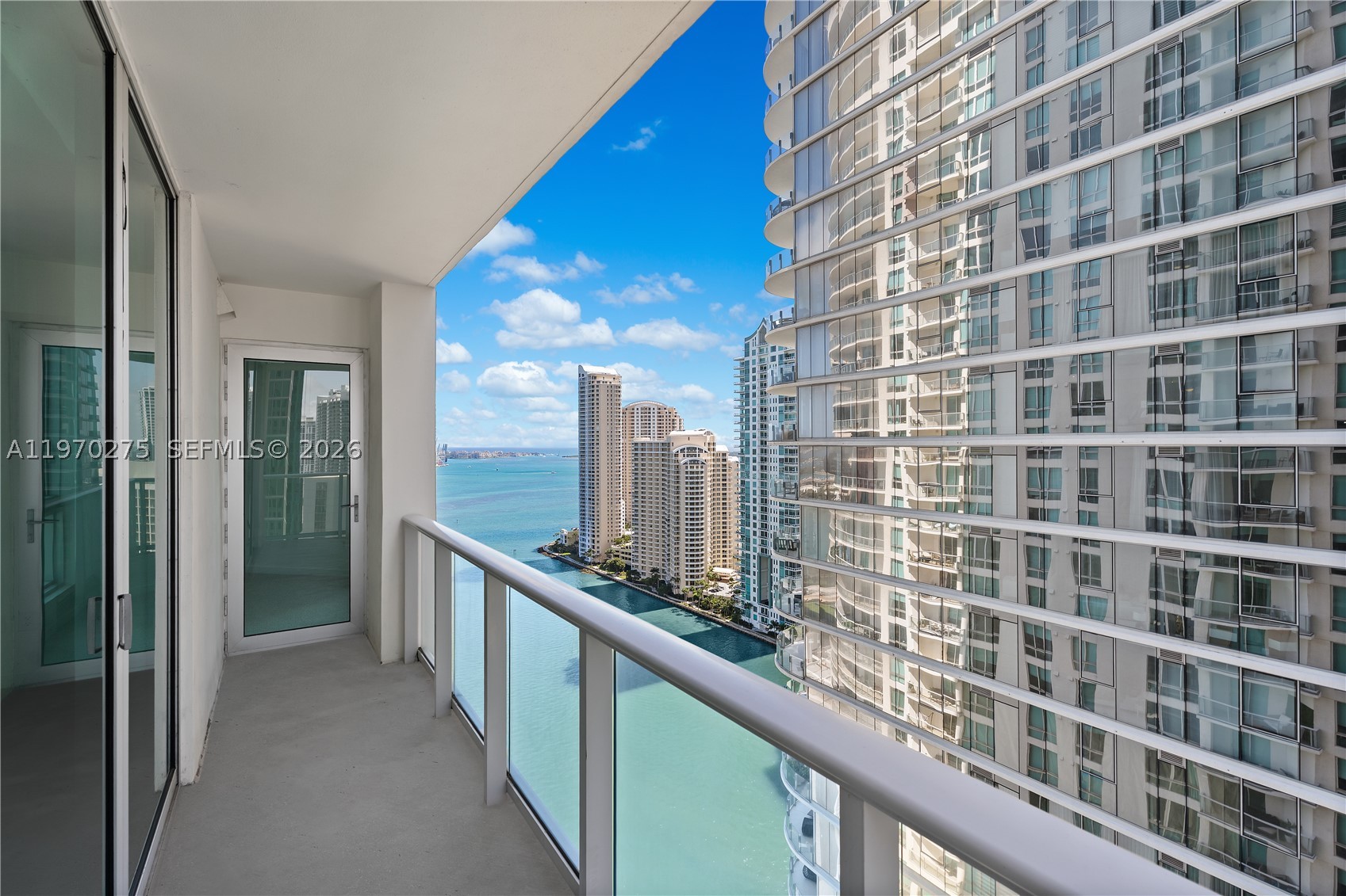 300 S Biscayne Blvd #T-2602, Miami FL 33131