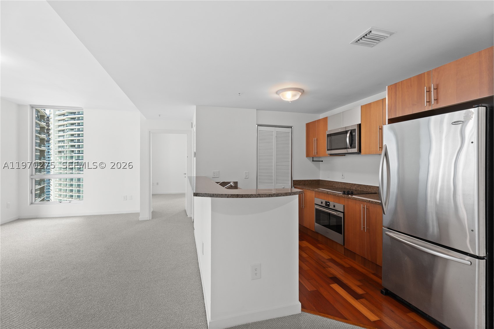 300 S Biscayne Blvd #T-2602, Miami FL 33131