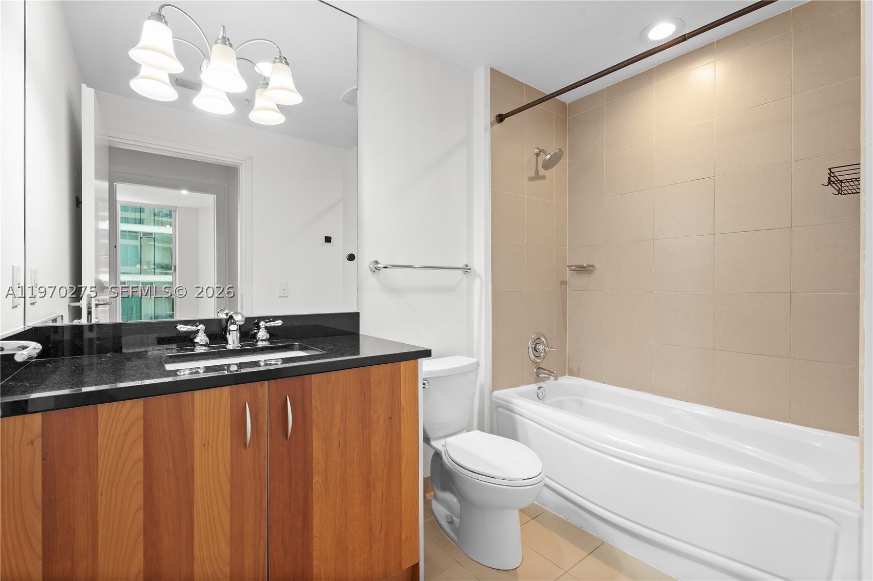 300 S Biscayne Blvd #T-2602, Miami FL 33131