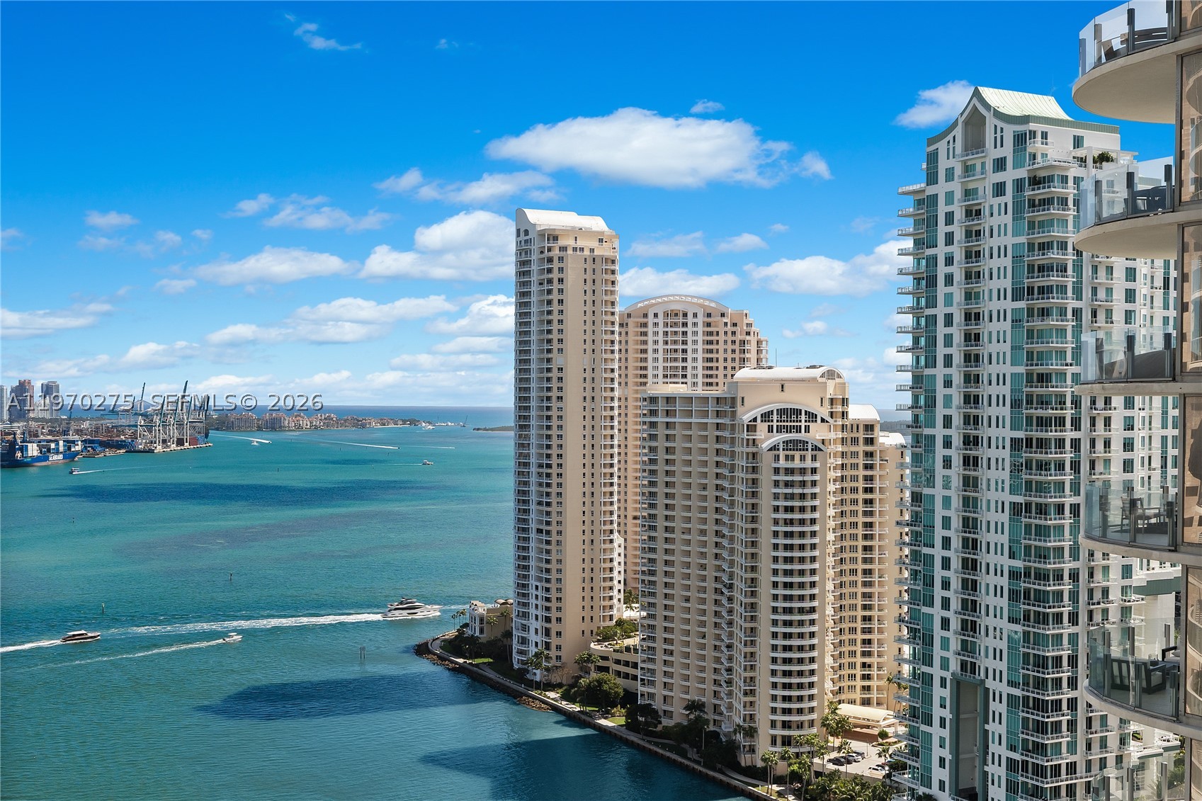 300 S Biscayne Blvd #T-2602, Miami FL 33131
