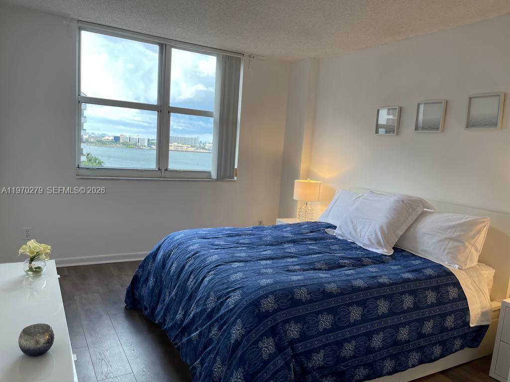 770 Claughton Island Dr #1013, Miami FL 33131