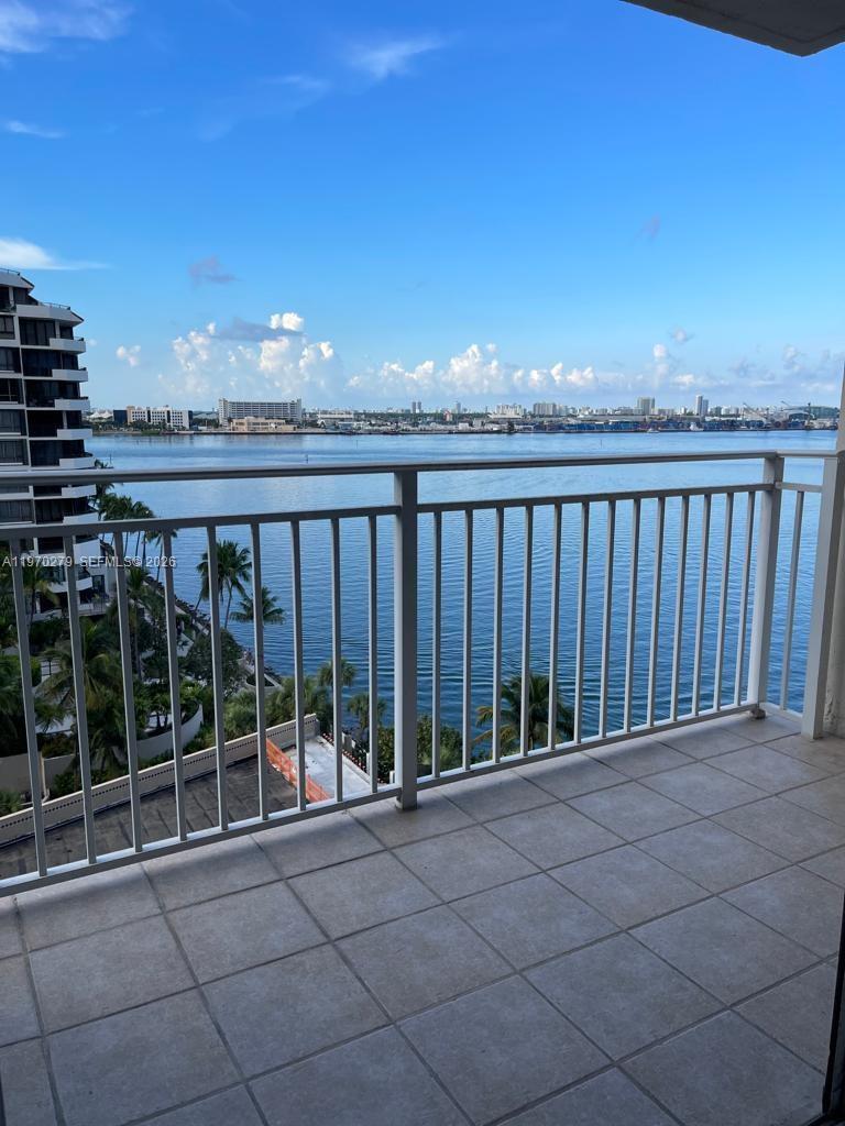 770 Claughton Island Dr #1013, Miami FL 33131