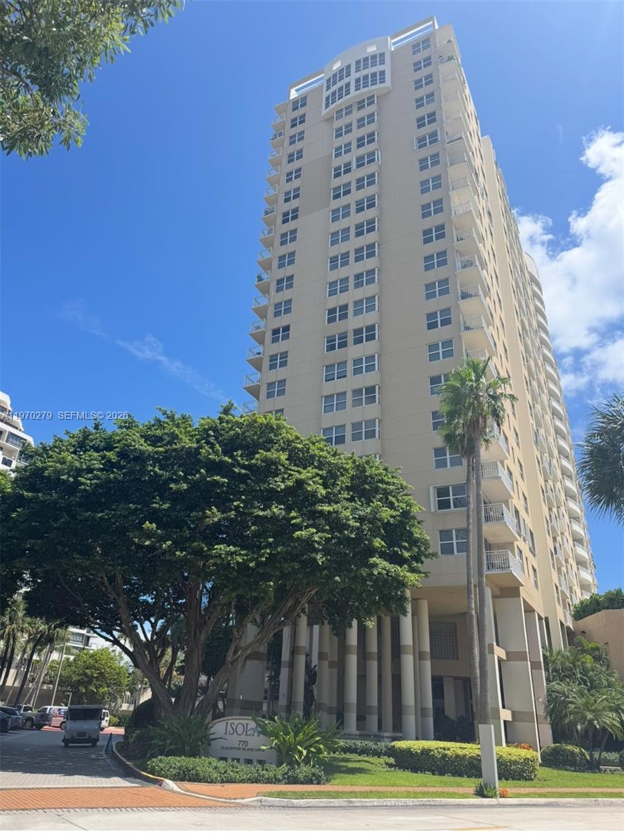 770 Claughton Island Dr #1013, Miami FL 33131