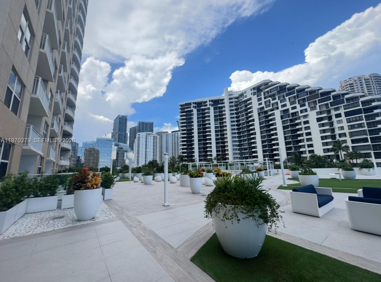 770 Claughton Island Dr #1013, Miami FL 33131