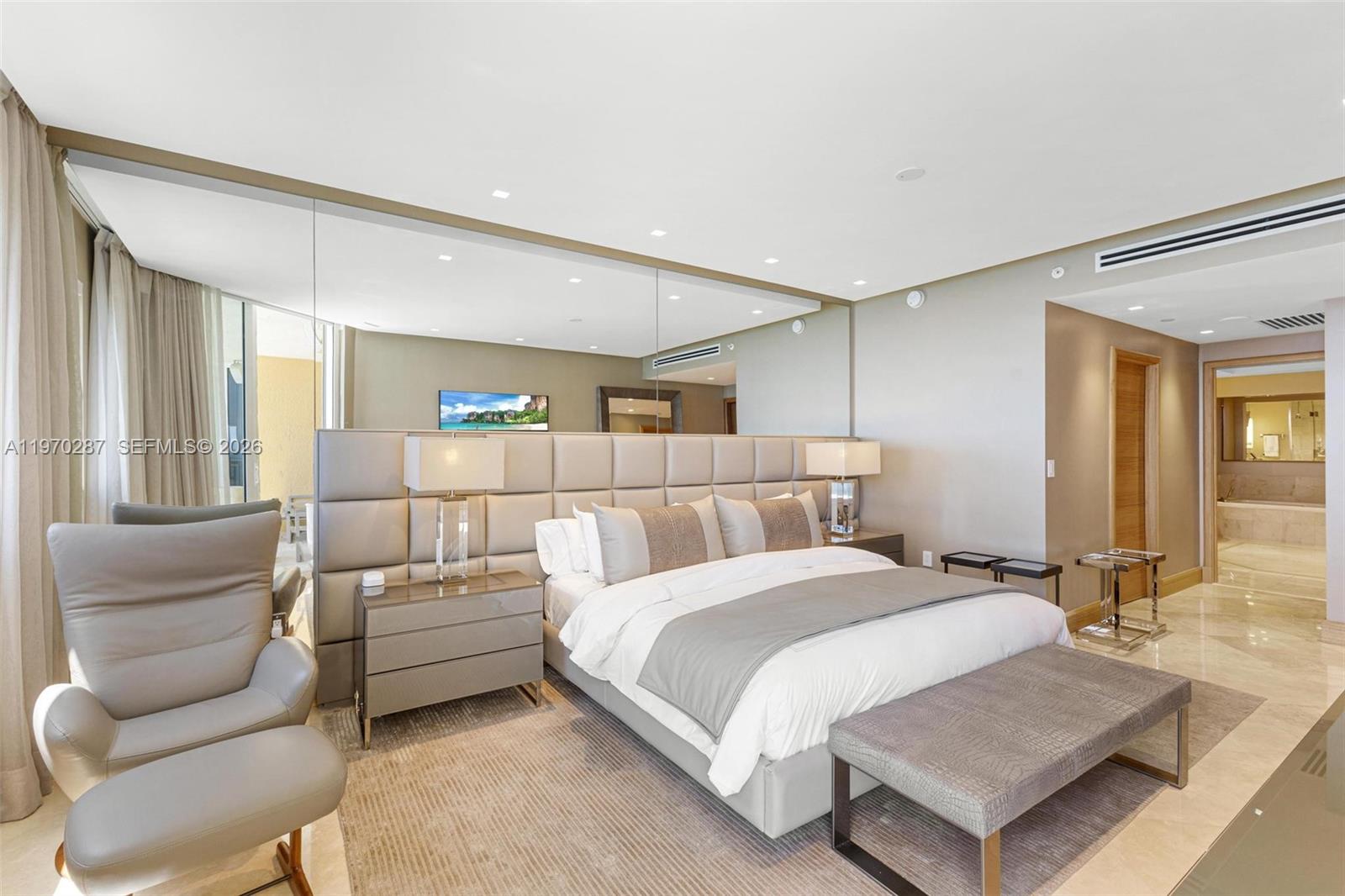 17875 Collins Ave #2402, Sunny Isles Beach FL 33160