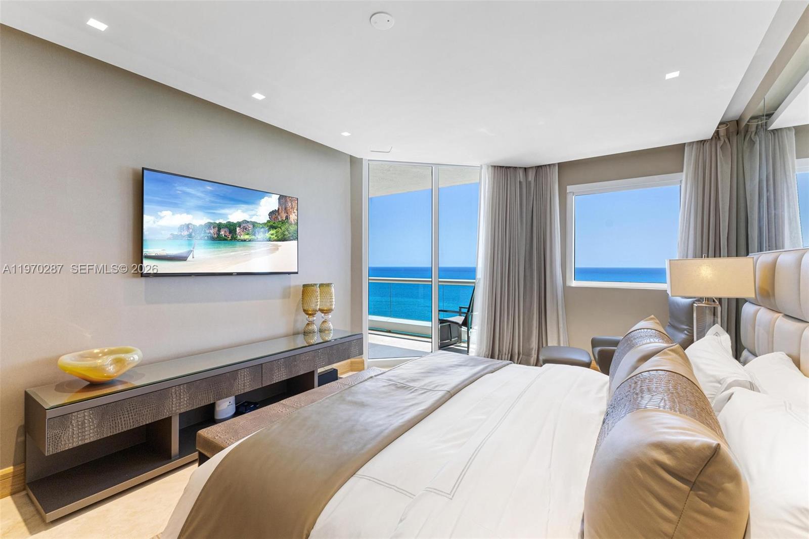 17875 Collins Ave #2402, Sunny Isles Beach FL 33160