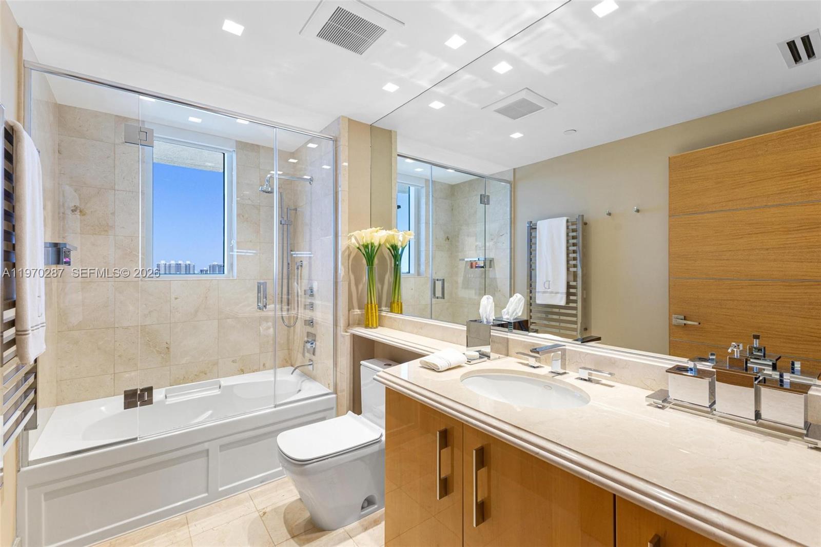 17875 Collins Ave #2402, Sunny Isles Beach FL 33160
