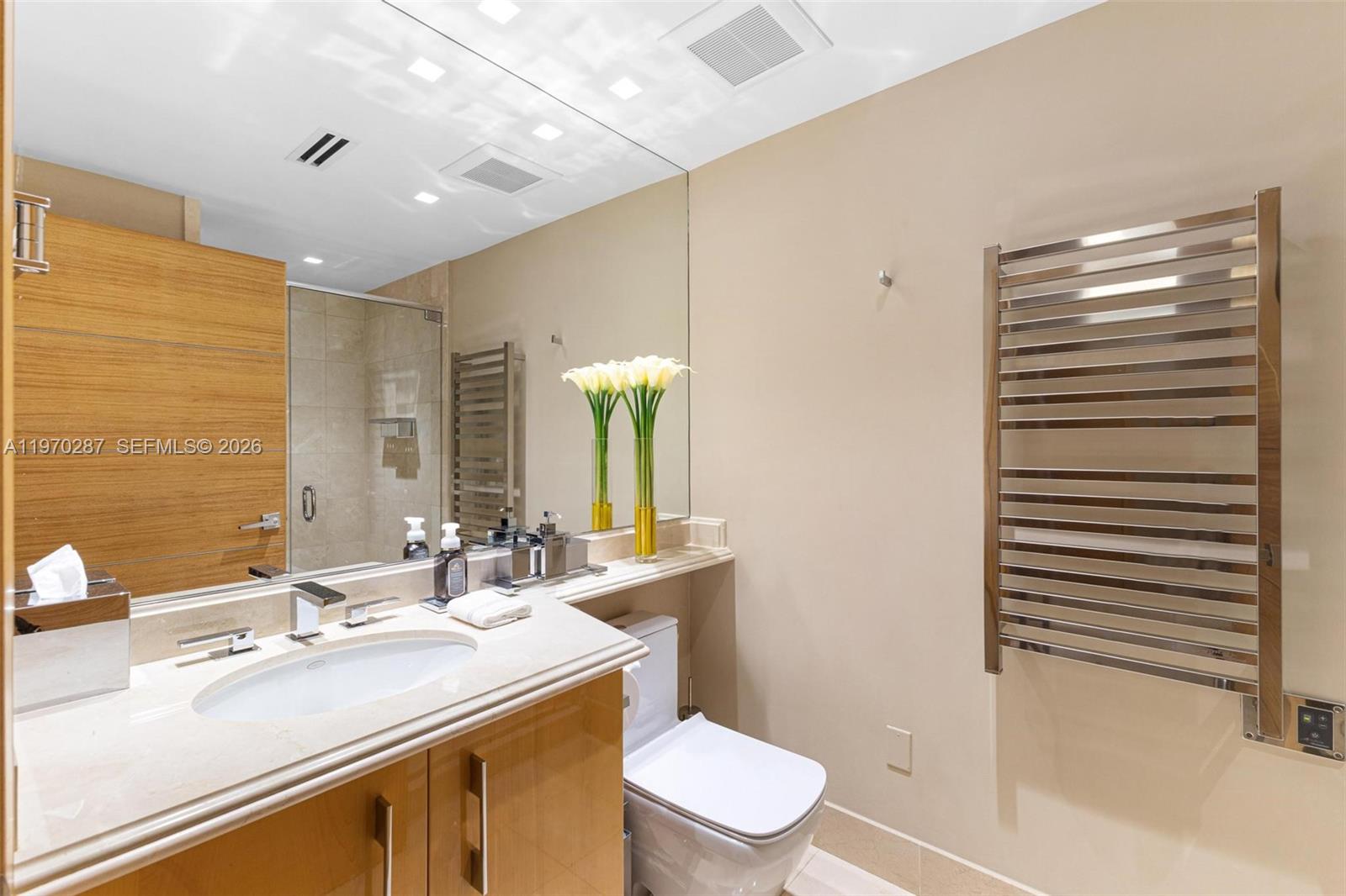 17875 Collins Ave #2402, Sunny Isles Beach FL 33160