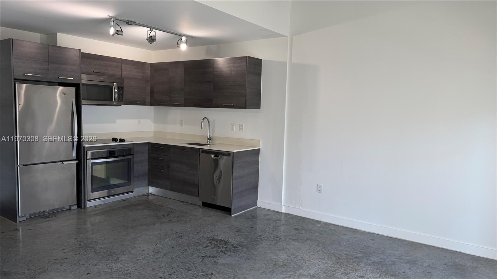 151 SE 1st St #1809, Miami FL 33131