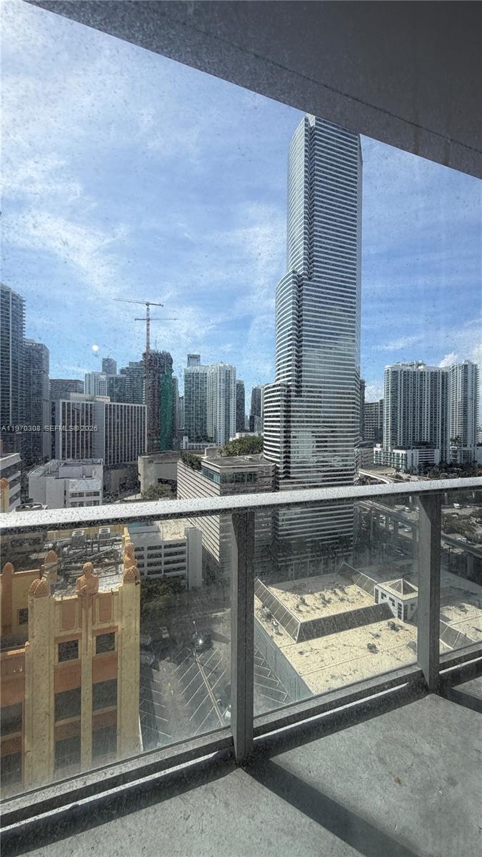 151 SE 1st St #1809, Miami FL 33131