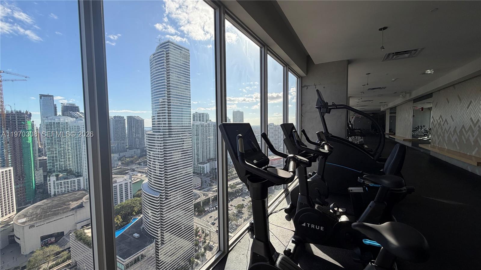 151 SE 1st St #1809, Miami FL 33131