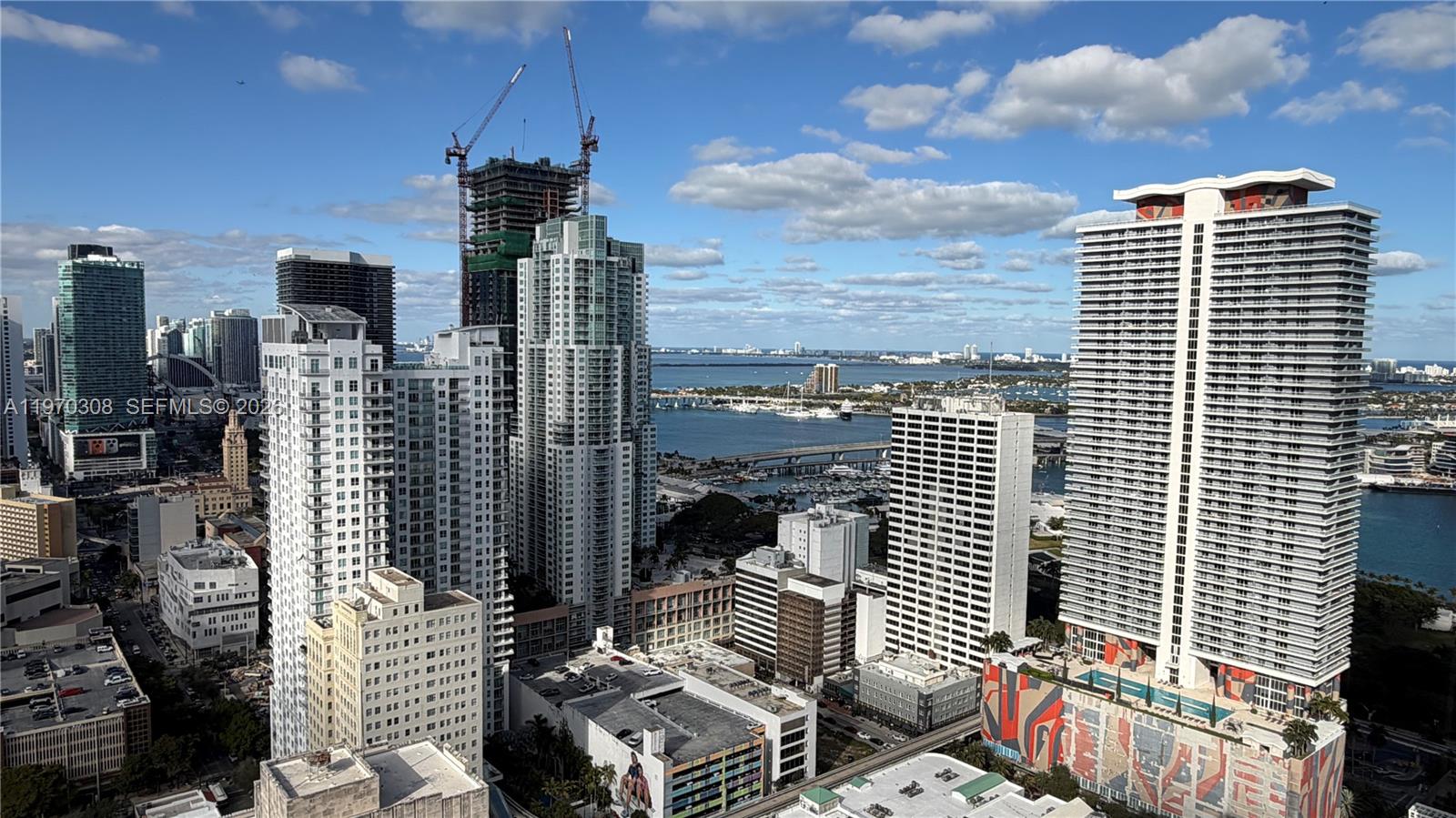 151 SE 1st St #1809, Miami FL 33131