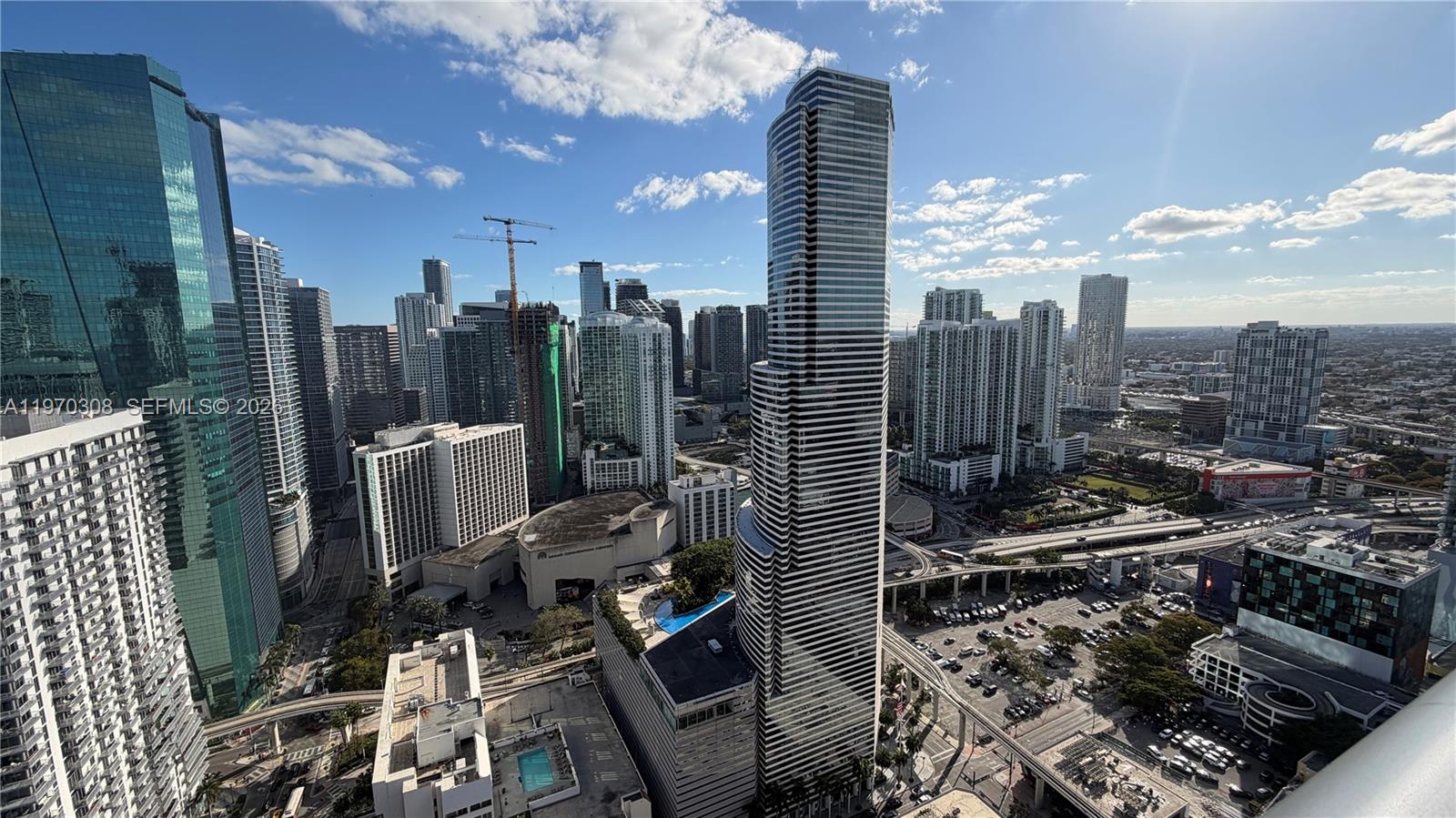 151 SE 1st St #1809, Miami FL 33131