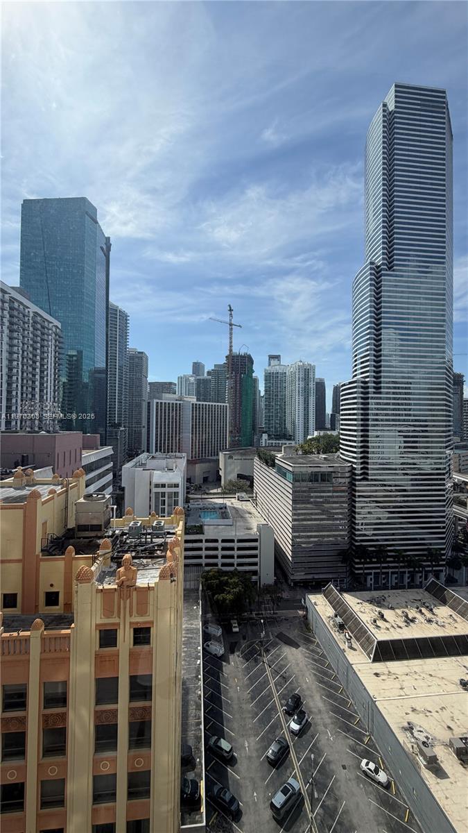 151 SE 1st St #1809, Miami FL 33131