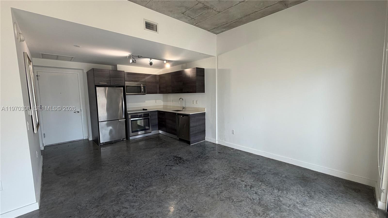 151 SE 1st St #1809, Miami FL 33131
