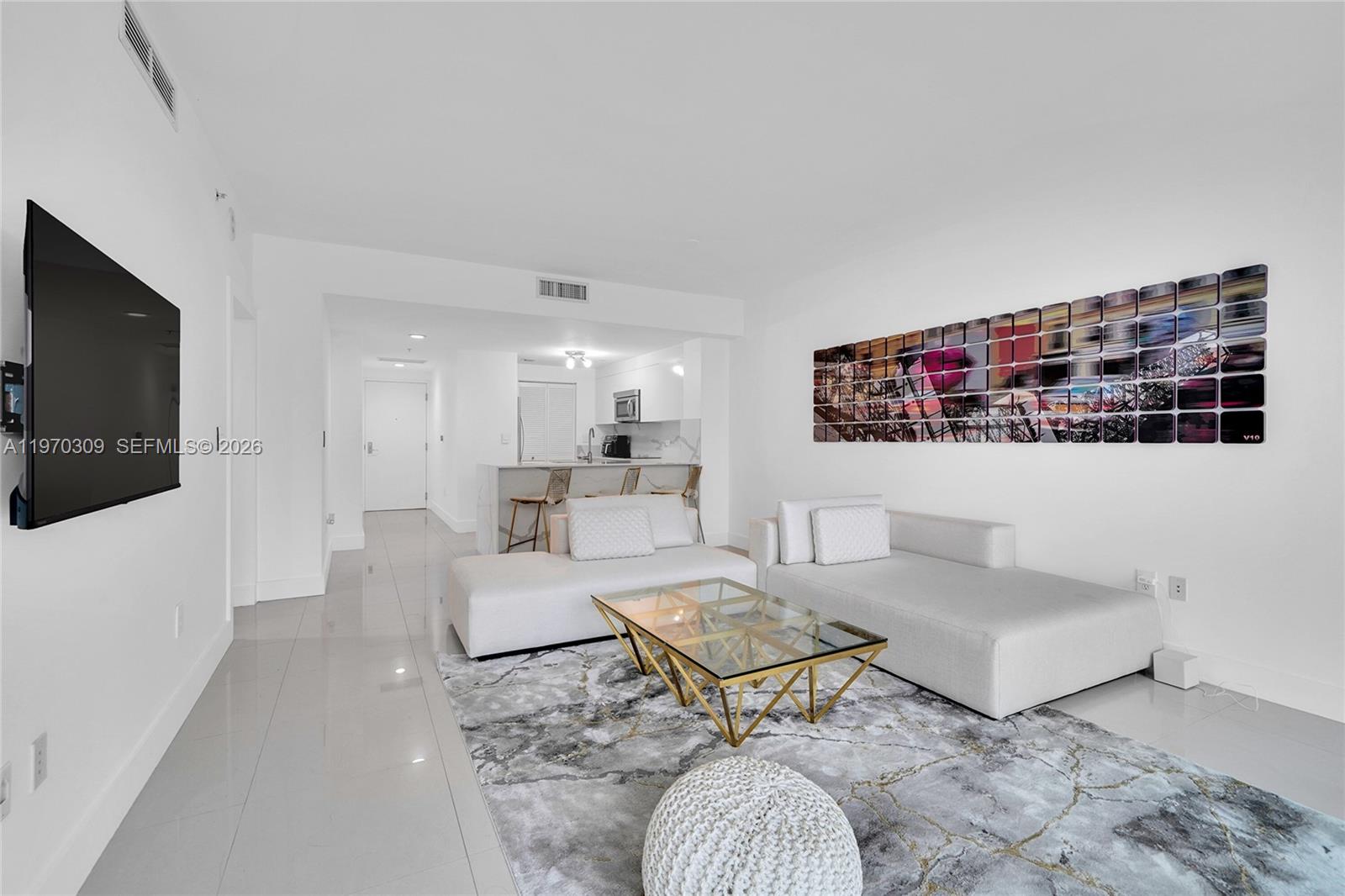 253 NE 2nd St #3106, Miami FL 33132