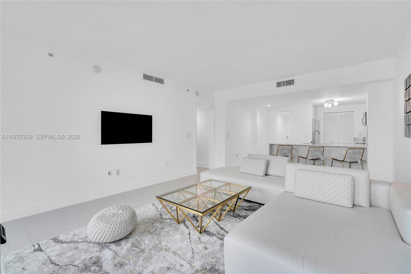 253 NE 2nd St #3106, Miami FL 33132