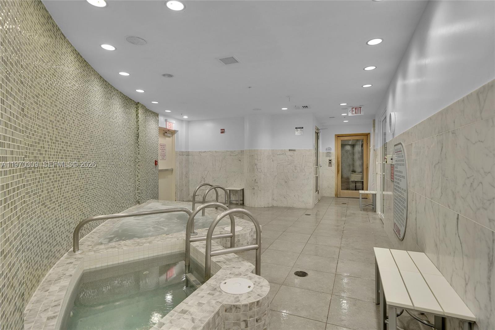 253 NE 2nd St #3106, Miami FL 33132