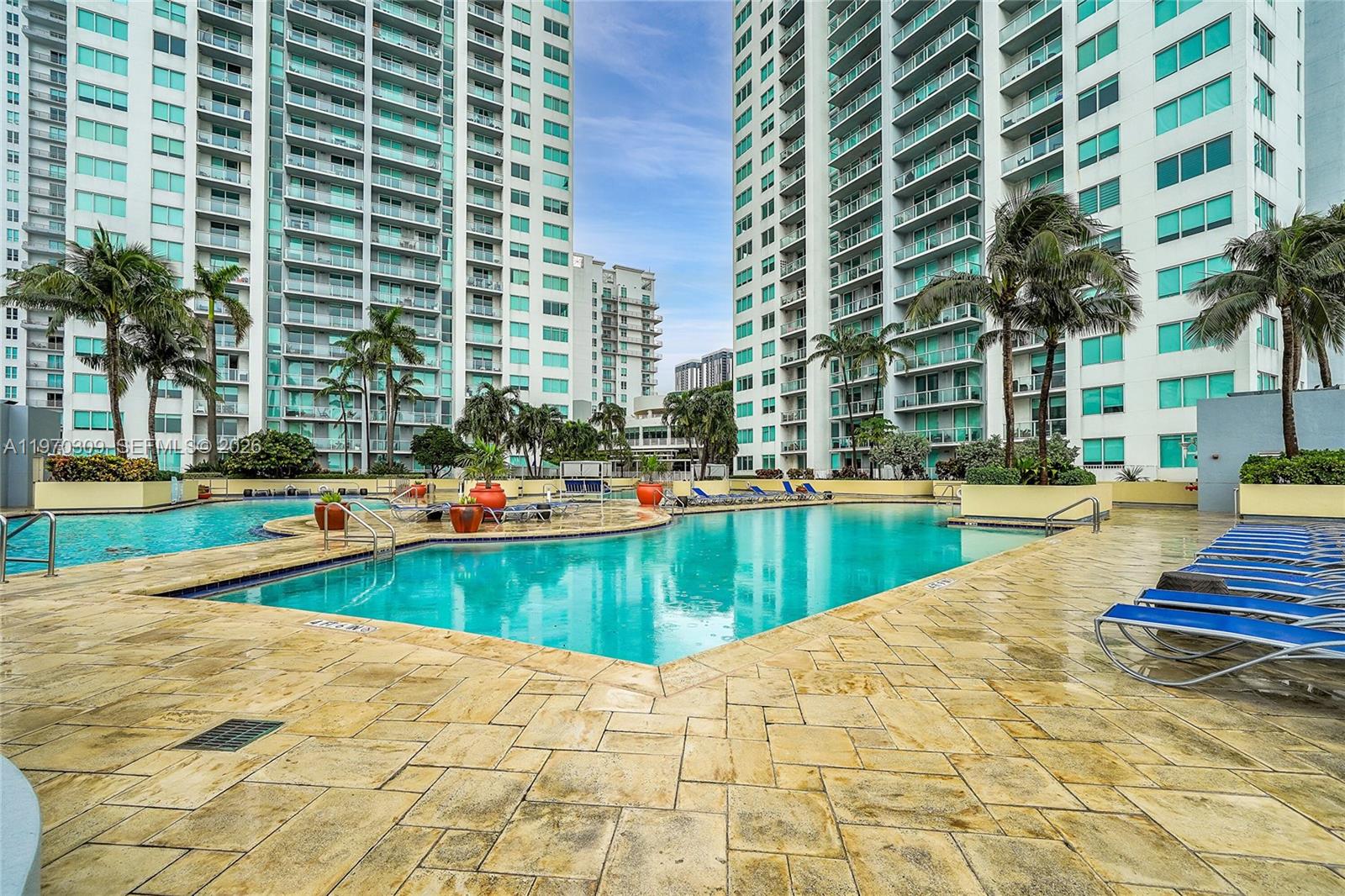 253 NE 2nd St #3106, Miami FL 33132