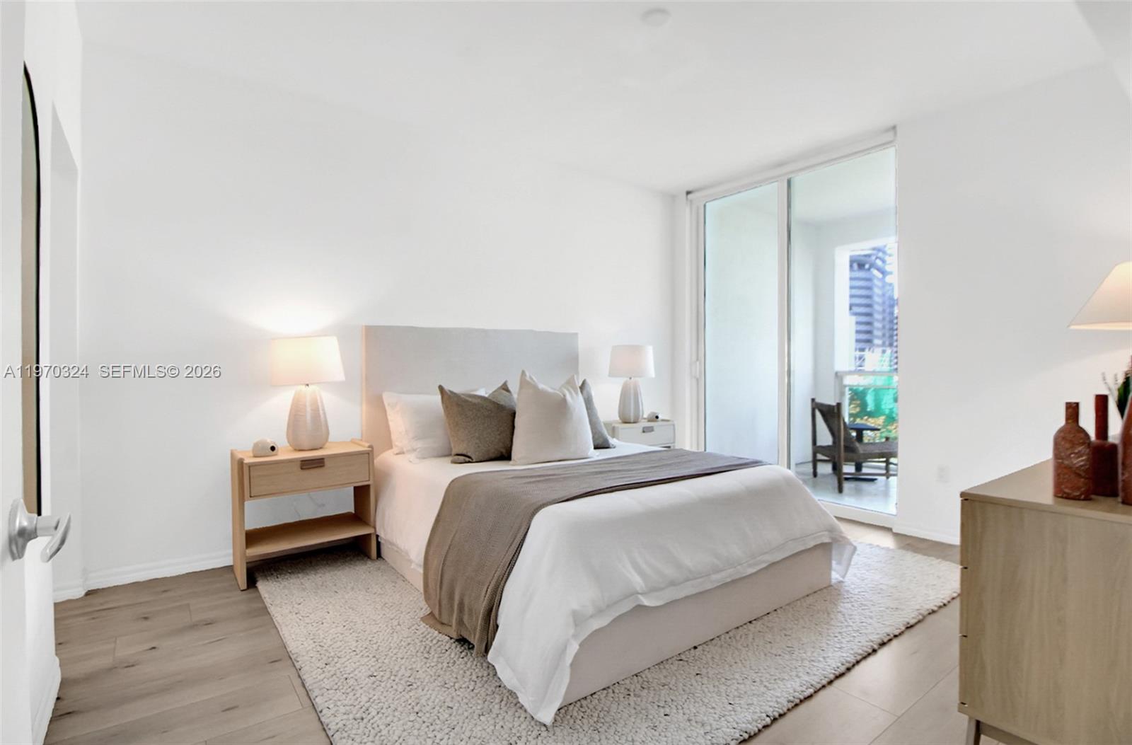 951 Brickell Ave #505, Miami FL 33131