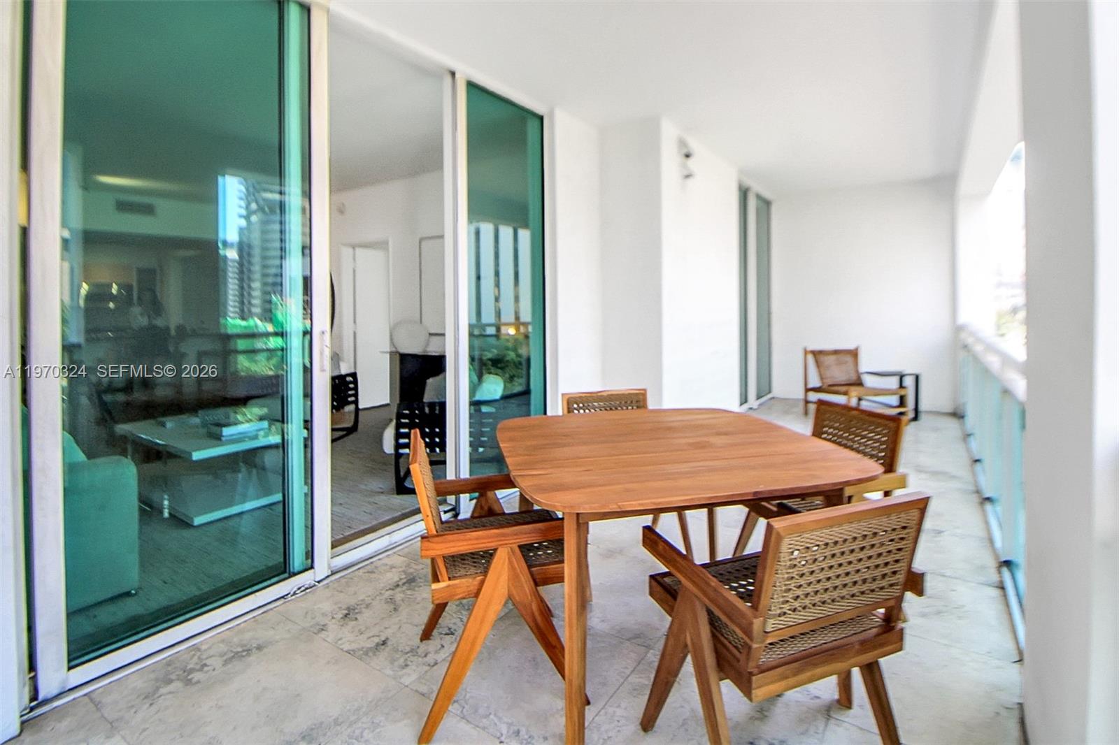 951 Brickell Ave #505, Miami FL 33131
