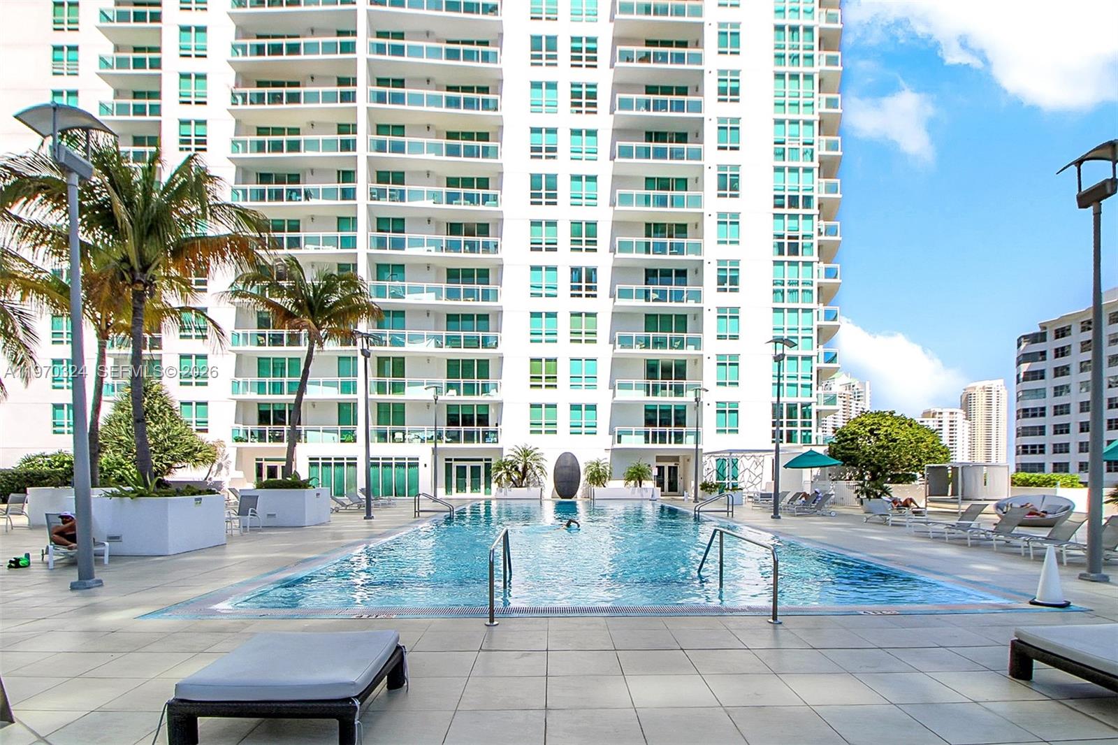 951 Brickell Ave #505, Miami FL 33131