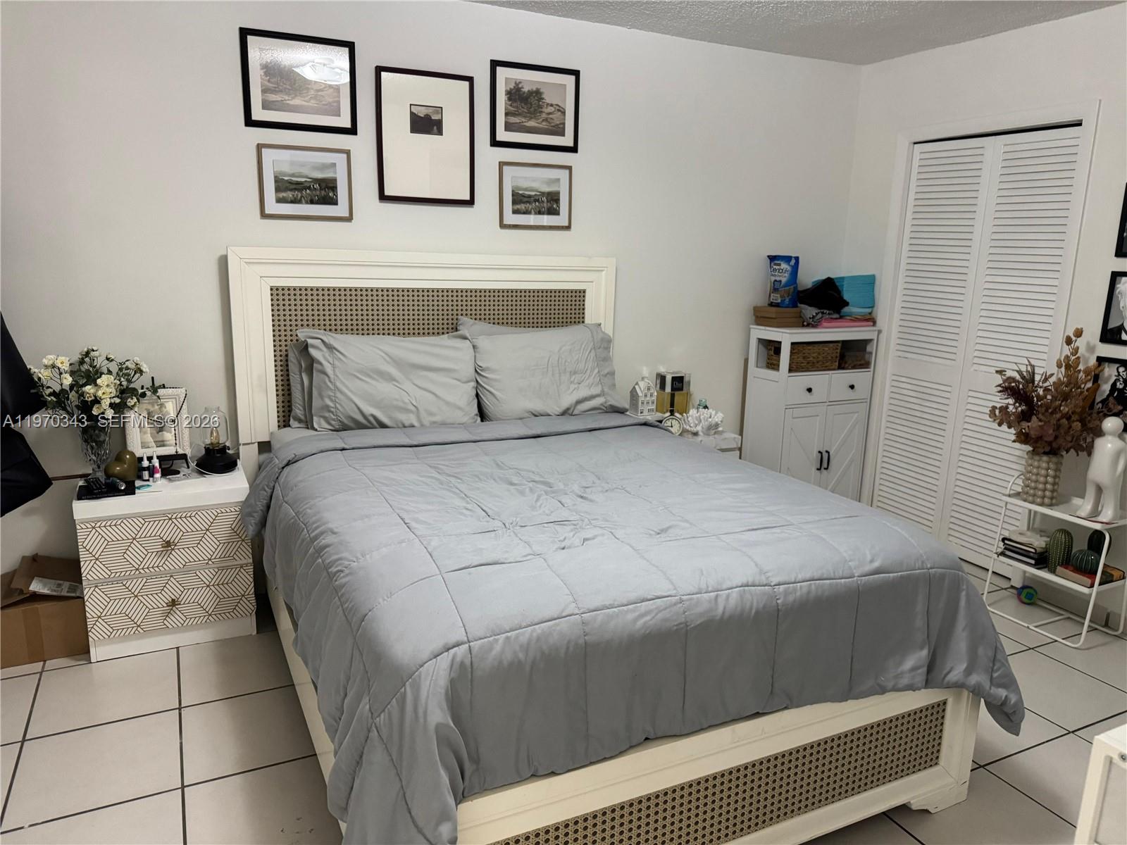 5050 NW 7th St #604, Miami FL 33126