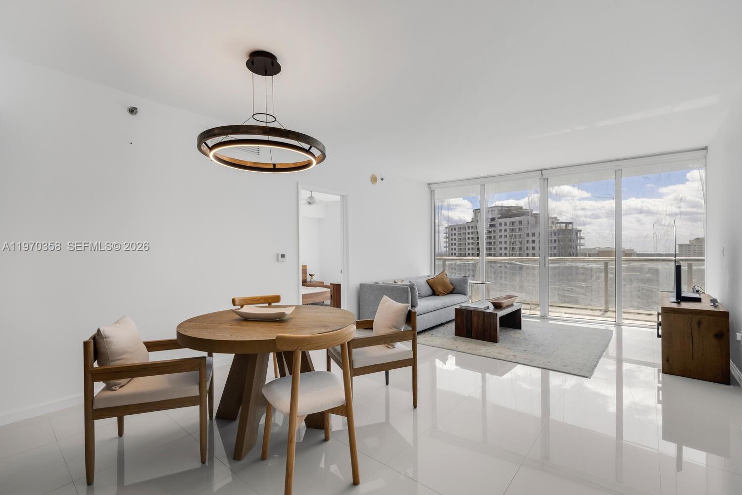 465 Brickell Ave #2705, Miami FL 33131