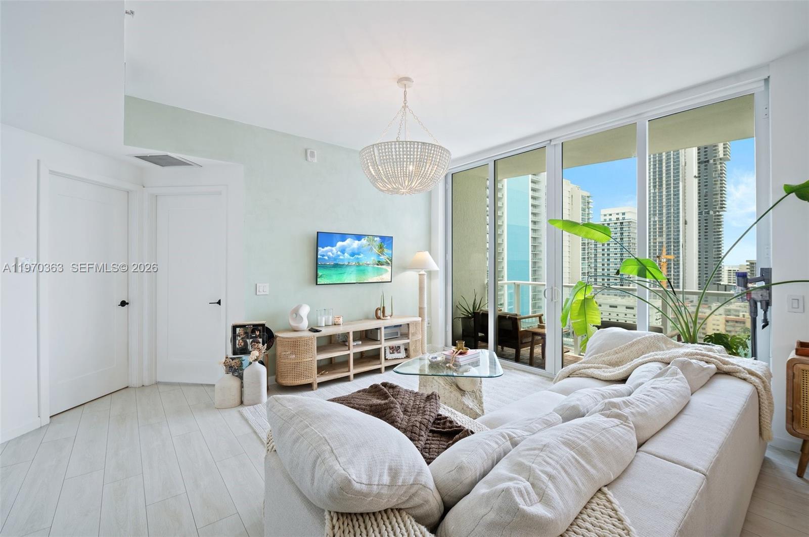 601 NE 27th St #1604, Miami FL 33137