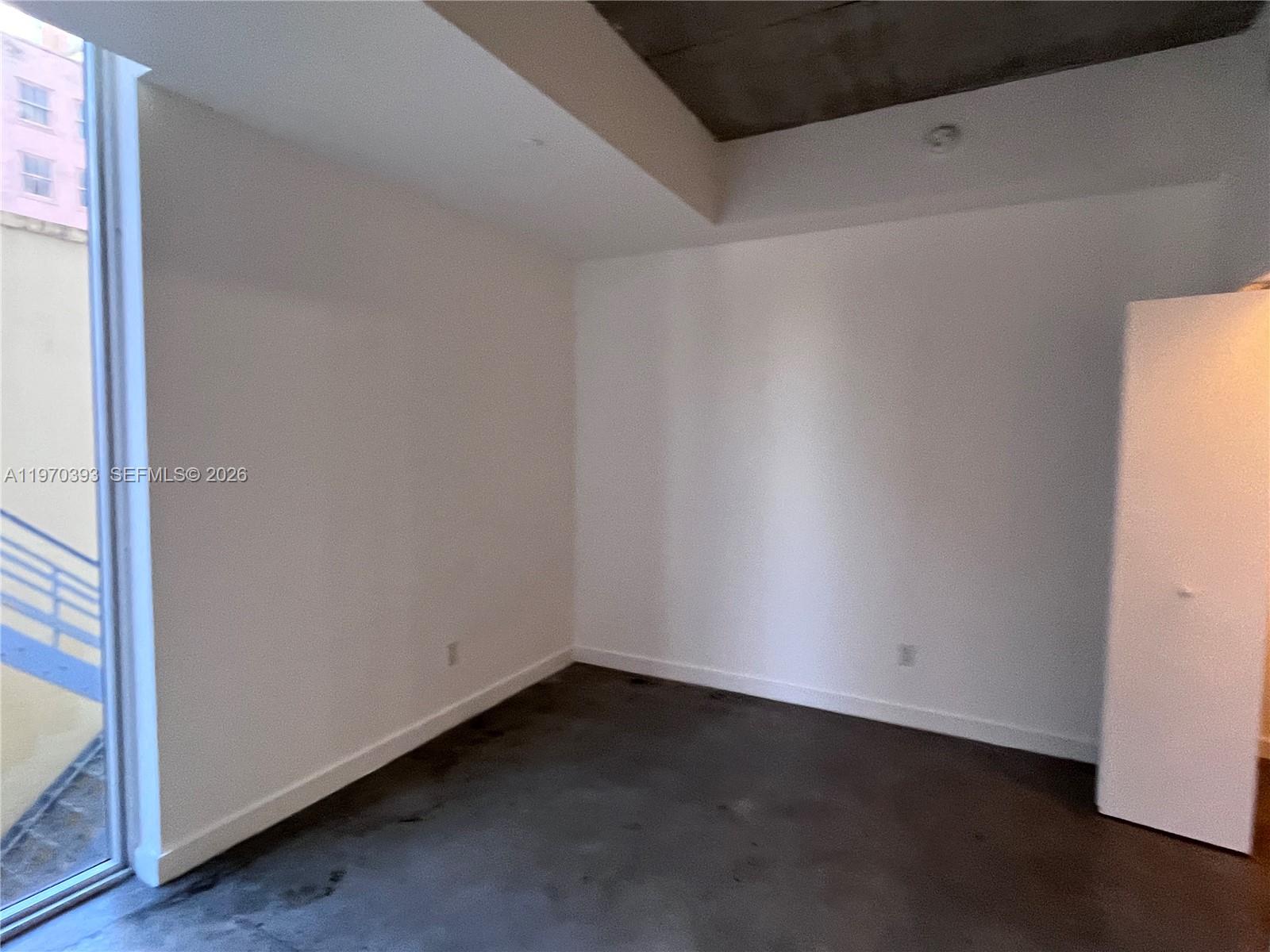 151 SE 1st St #506, Miami FL 33131