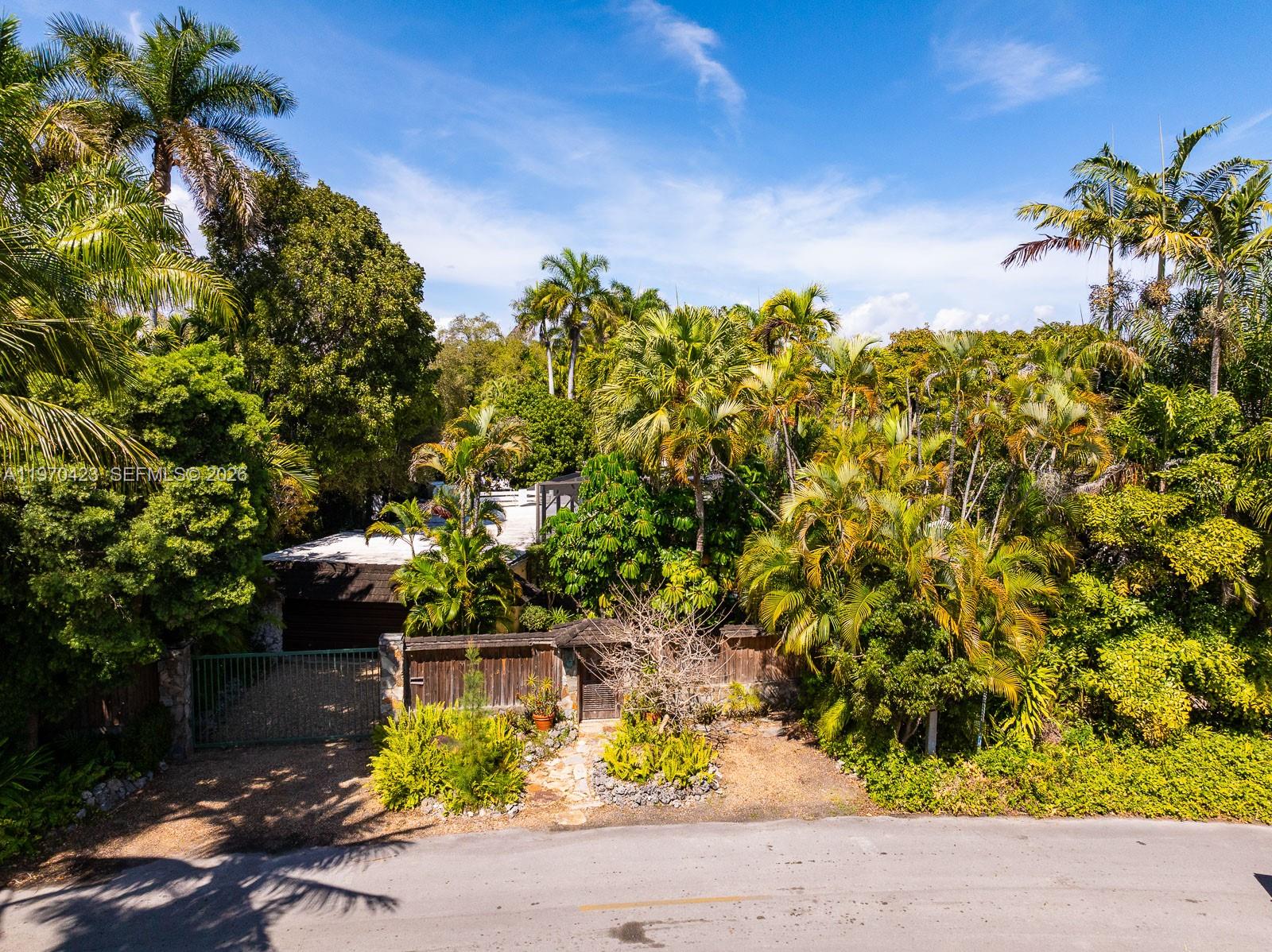 3441 Poinciana Ave, Coconut Grove FL 33133