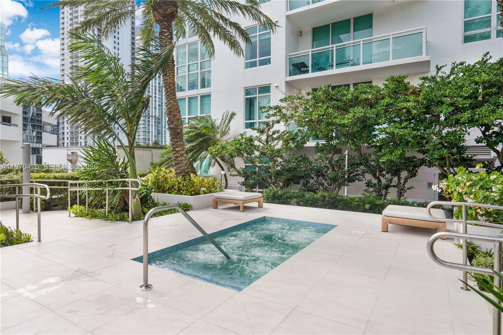 951 Brickell Ave #3607, Miami FL 33131