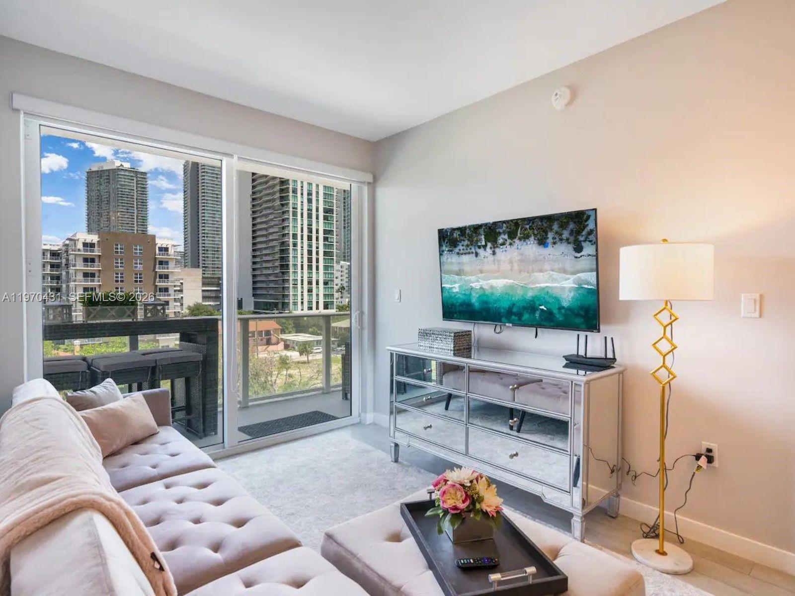 321 NE 26th St #617, Miami FL 33137