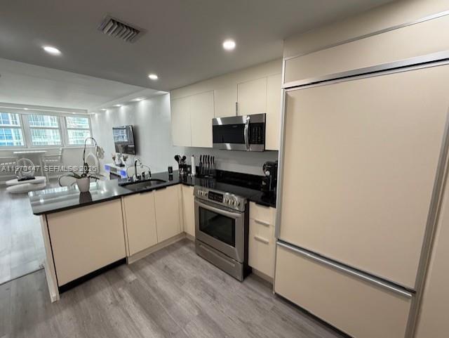 10275 Collins Ave #PH 1505, Bal Harbour FL 33154