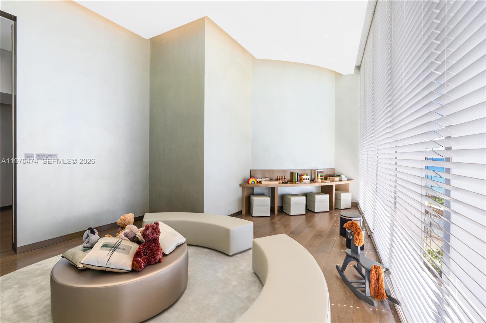 18975 Collins Ave #2703, Sunny Isles Beach FL 33160