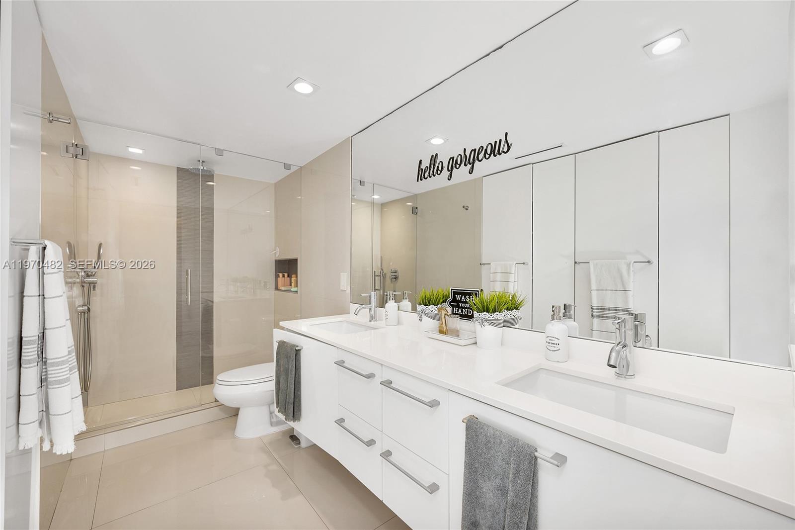 199 Ocean Lane Dr #401, Key Biscayne FL 33149