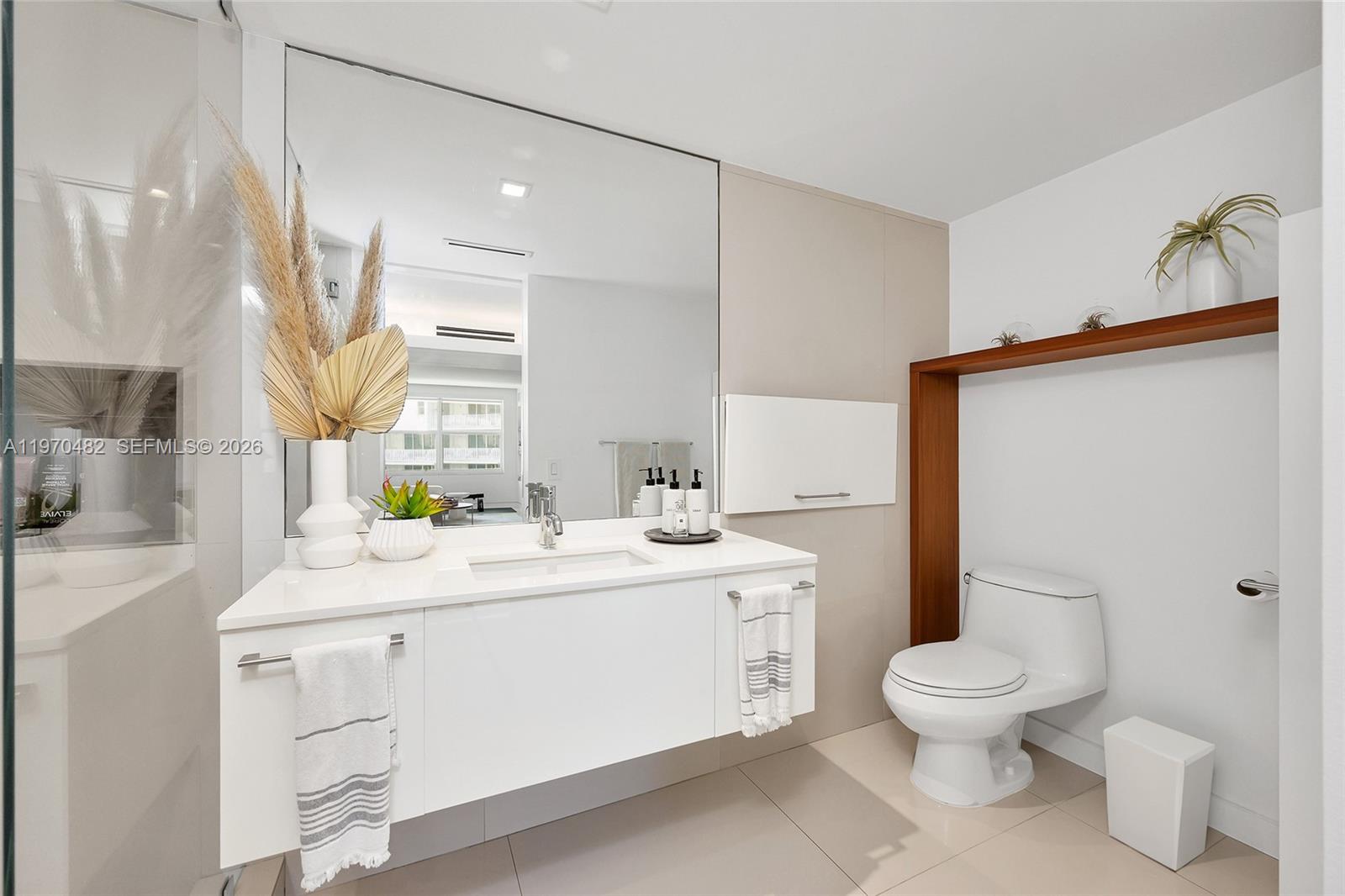 199 Ocean Lane Dr #401, Key Biscayne FL 33149