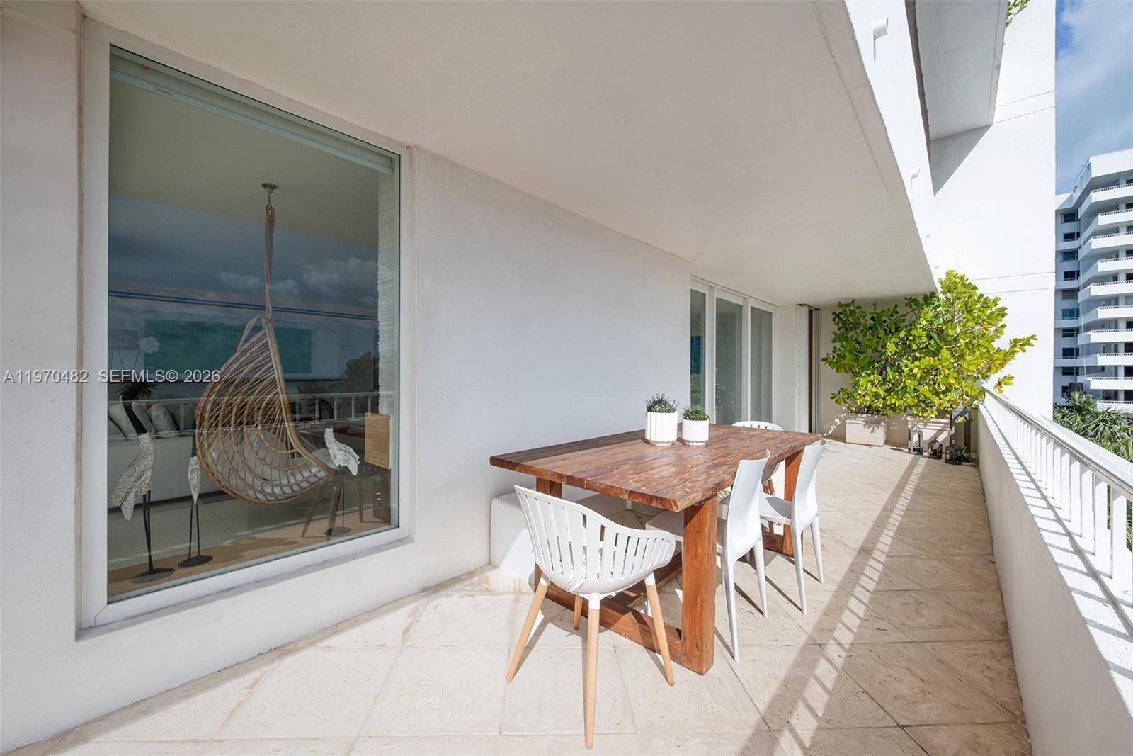 199 Ocean Lane Dr #401, Key Biscayne FL 33149