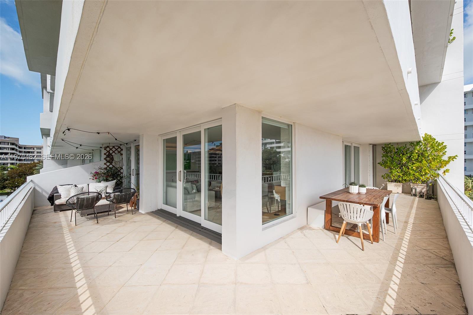 199 Ocean Lane Dr #401, Key Biscayne FL 33149