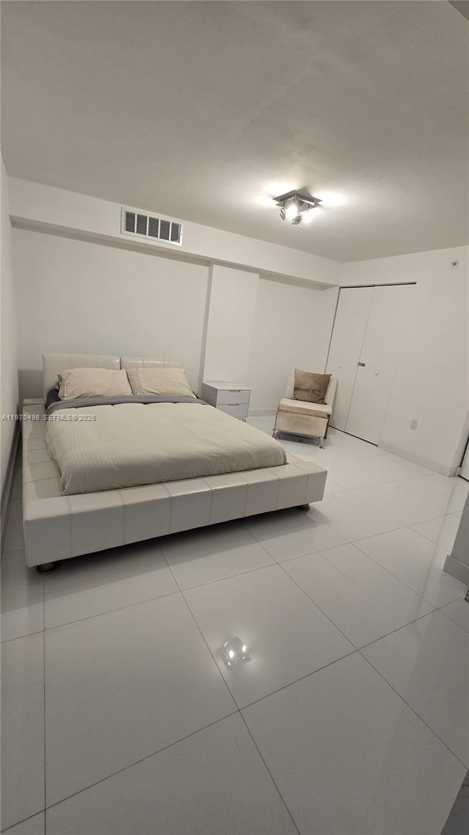 9195 Collins Ave #406, Surfside FL 33154