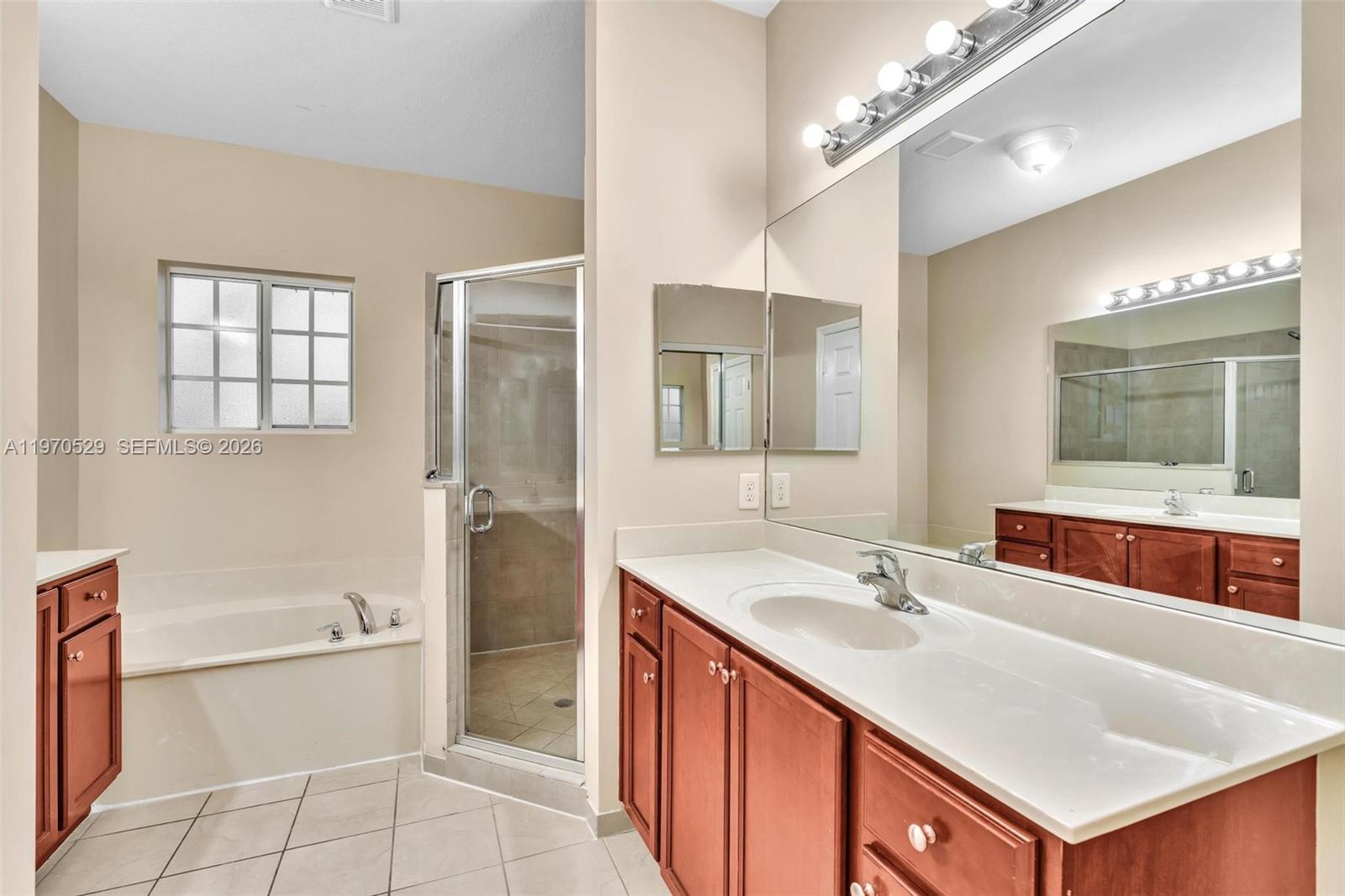 3236 NW 31st Ter, Oakland Park FL 33309