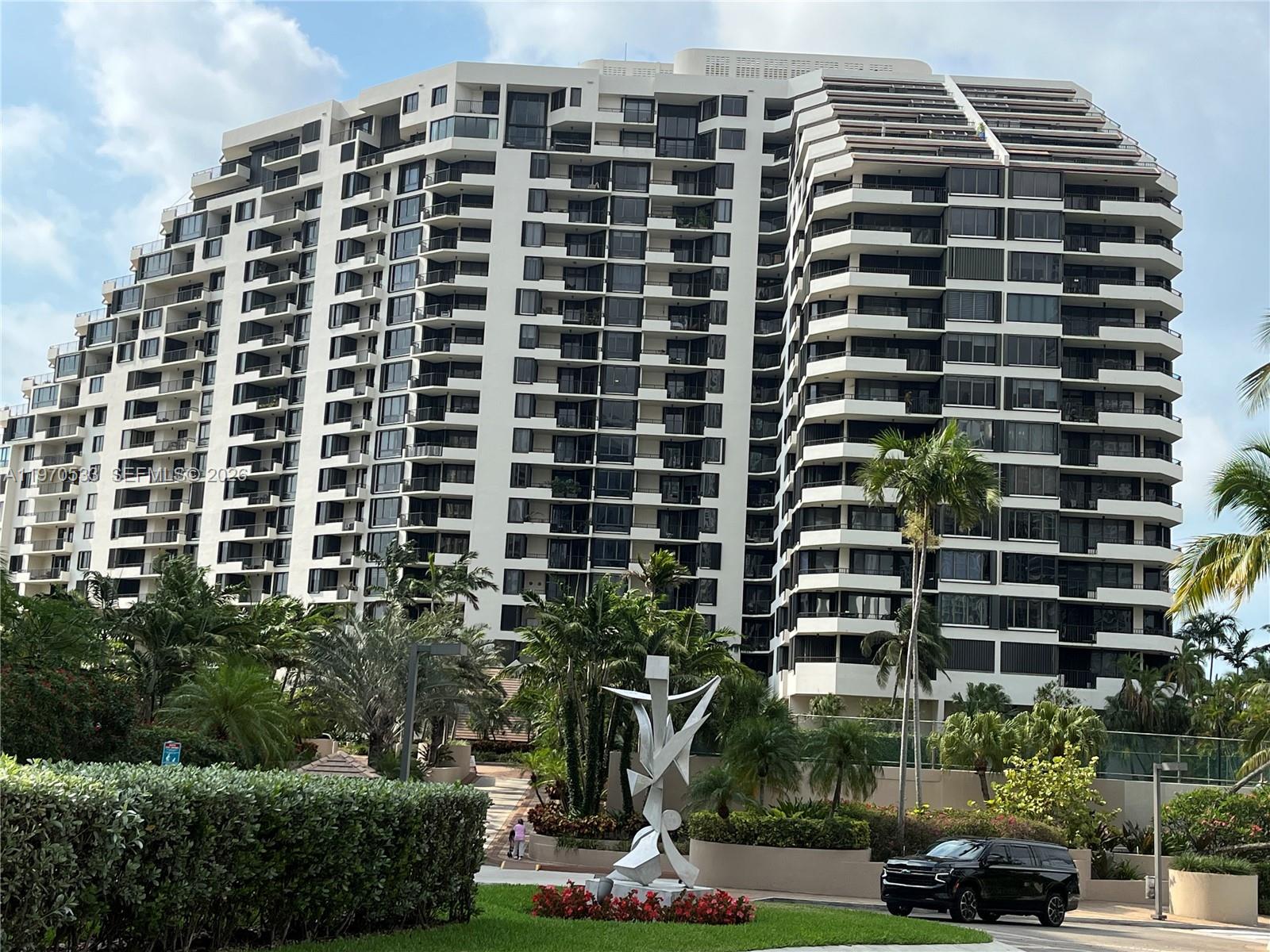520 Brickell Key Dr #A610, Miami FL 33131