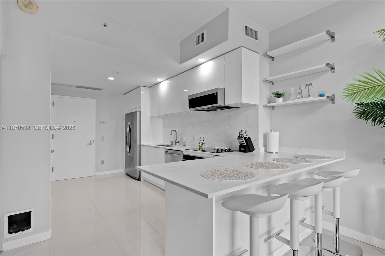 60 SW 13th St #2204, Miami FL 33130