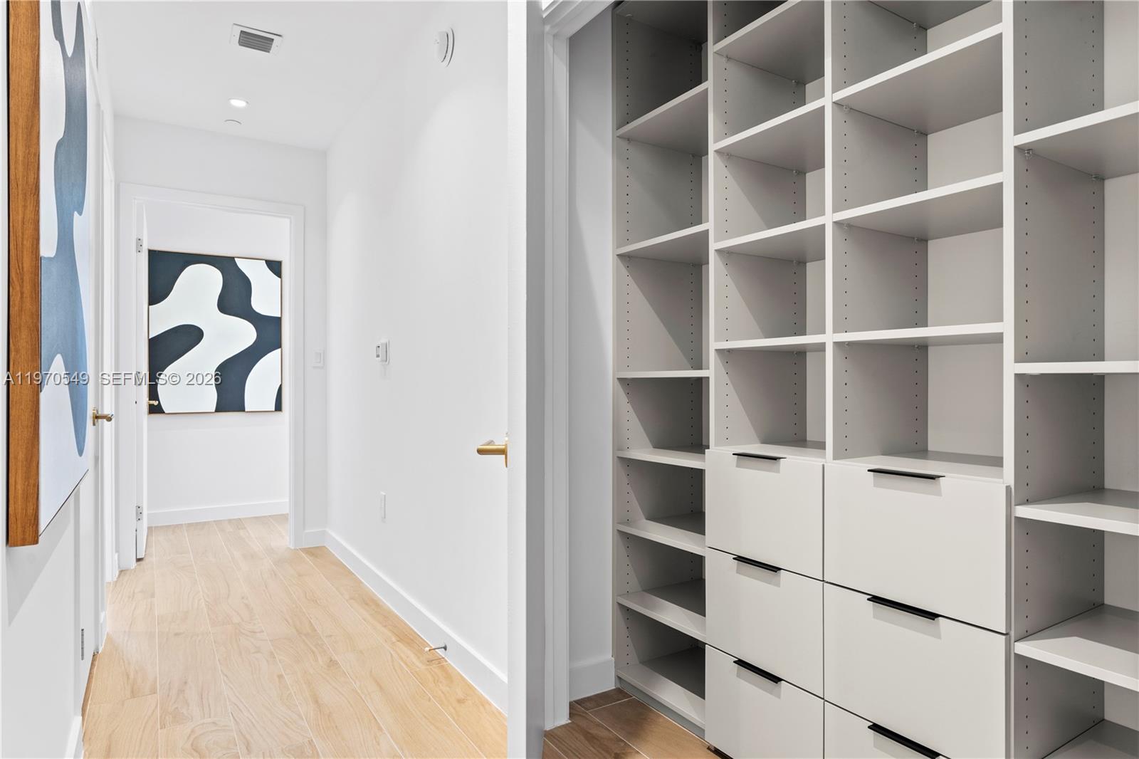 2678 Tigertail Ave #1202, Miami FL 33133