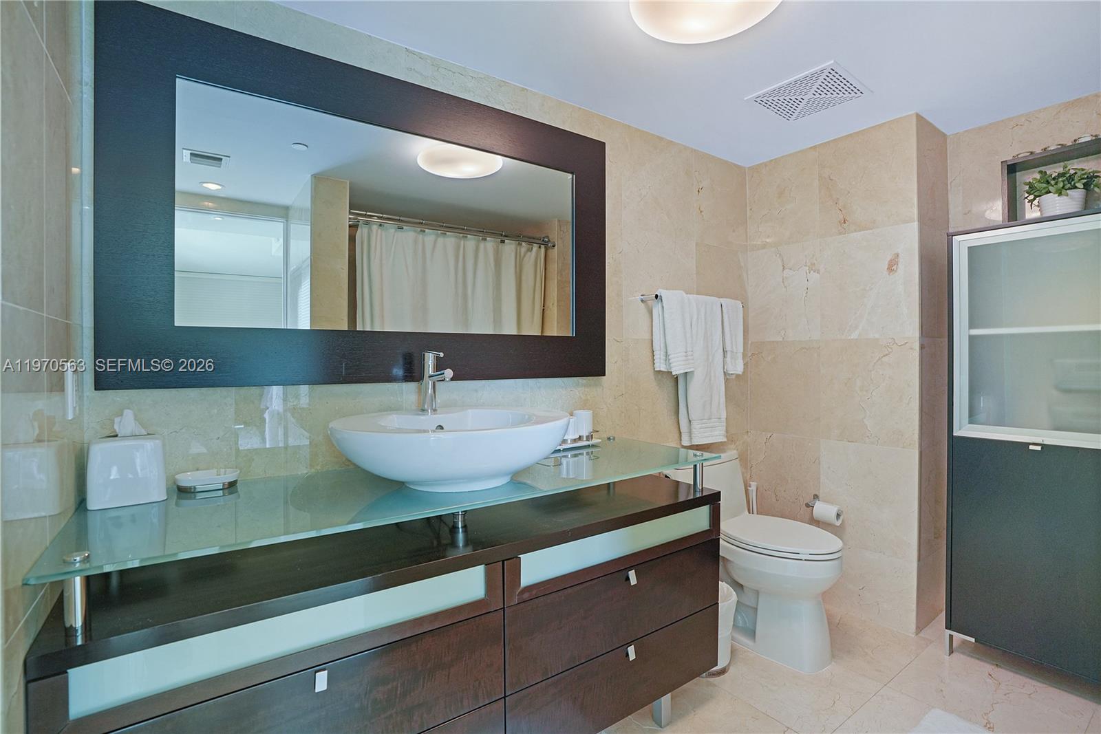 2101 Brickell Ave #1812, Miami FL 33129