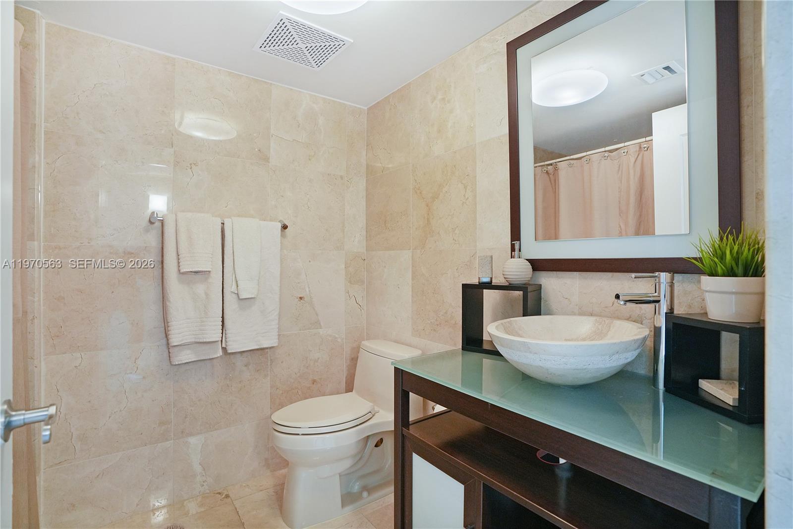 2101 Brickell Ave #1812, Miami FL 33129