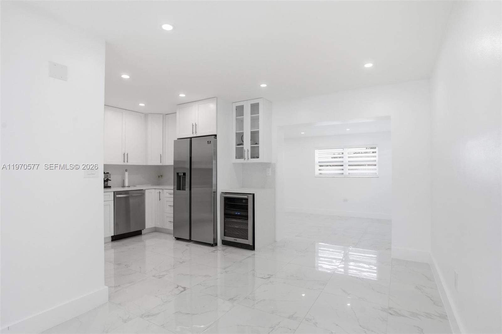 5521 SW 104th Ave, Miami FL 33165