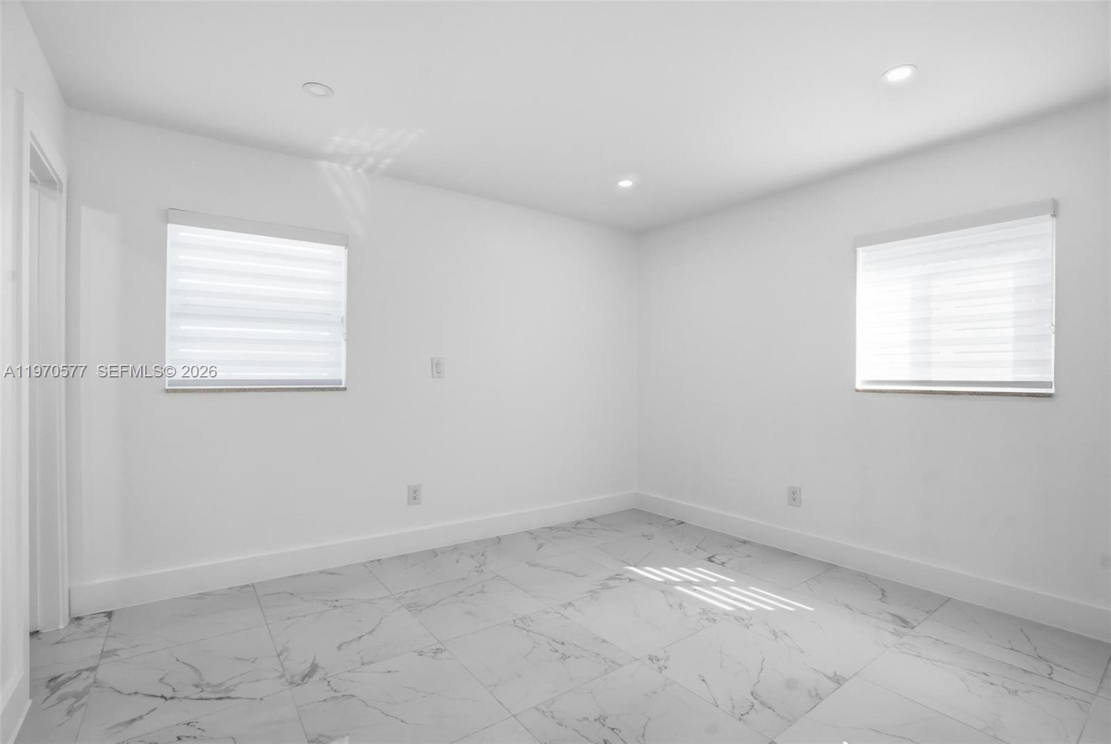 5521 SW 104th Ave, Miami FL 33165