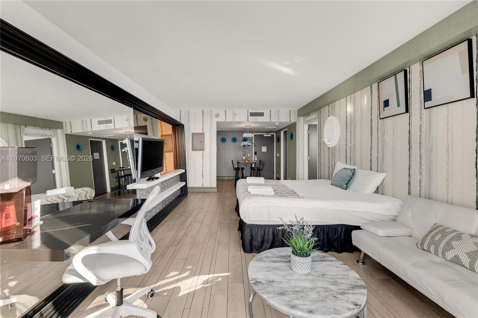1100 West Ave #520, Miami Beach FL 33139
